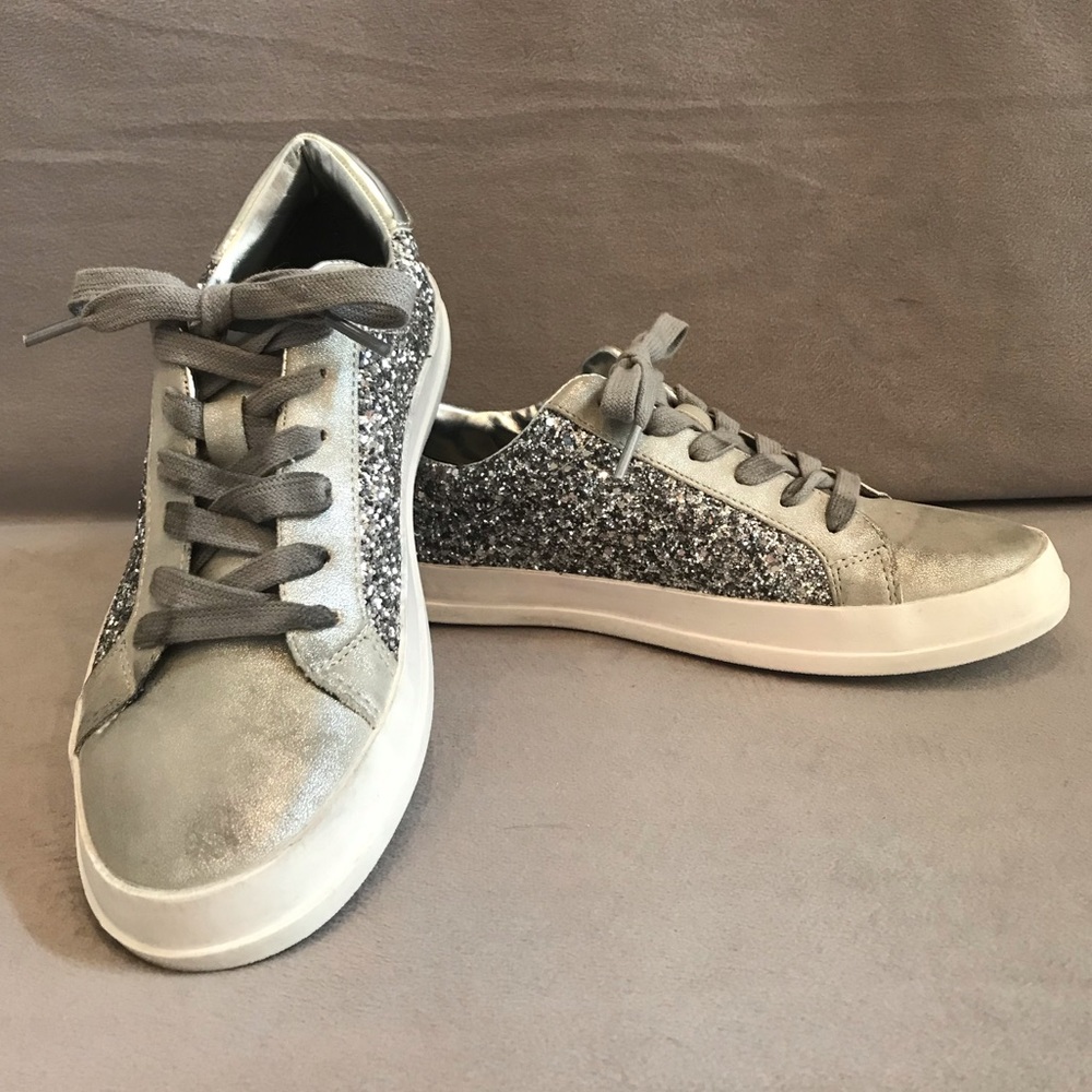 Mossimo Silver Glitter Sparkle Sneakers